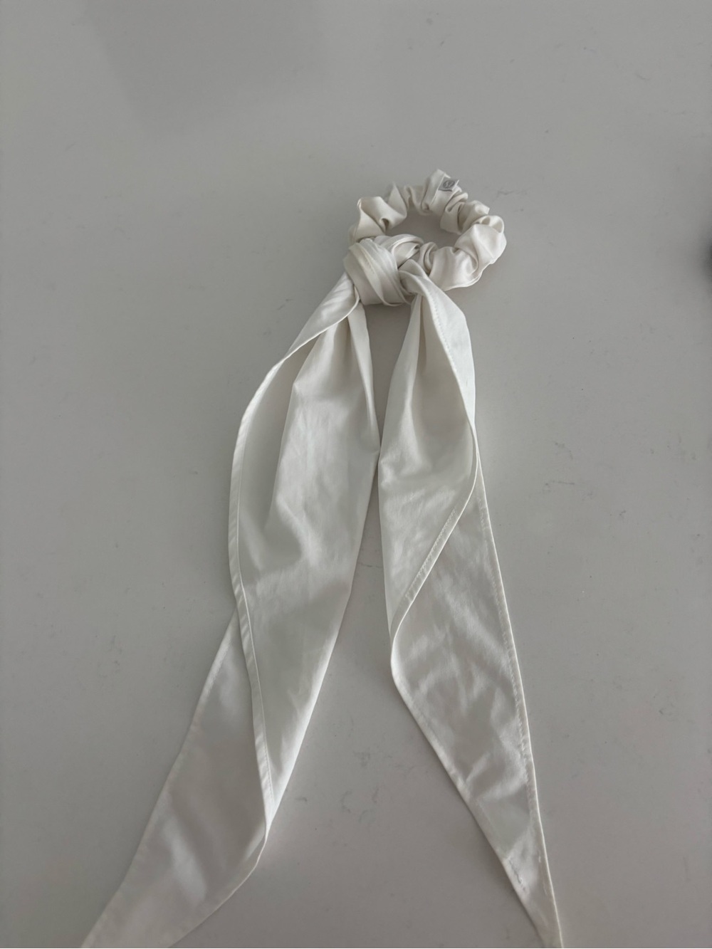 Lululemon White Scarf Tie Scrunchie Hair Accessory